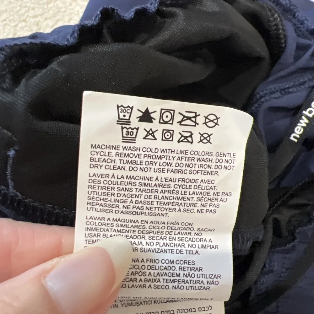 New Balance Men's Navy Training Shorts Size Medium Running Athletic New - Picture 8 of 9